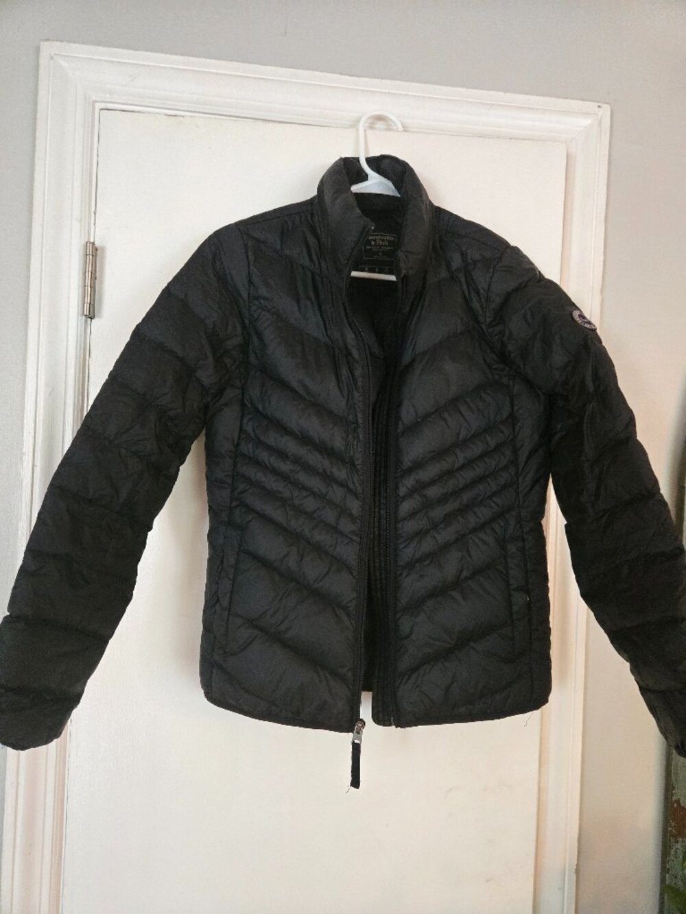 Womens Abercrombie & Fitch Lightweight Puffer Jacket